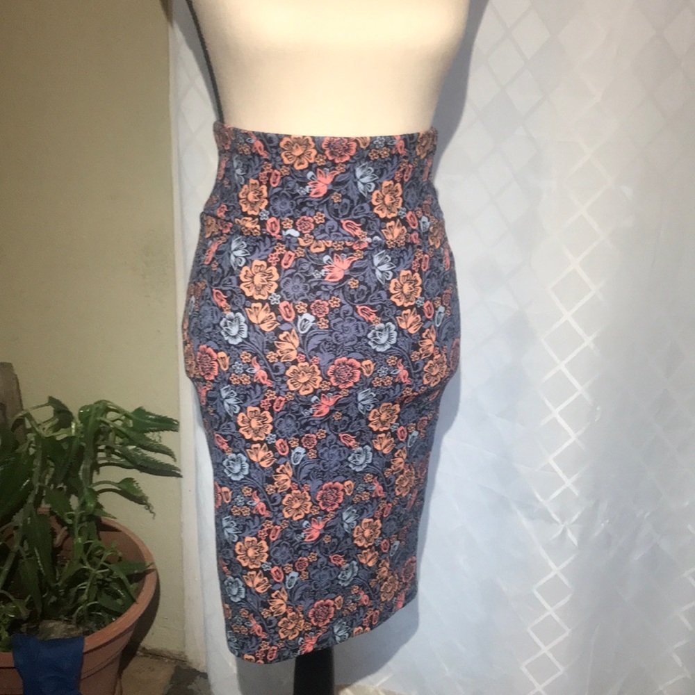 LULA ROE Pencil Skirt